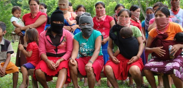 San Cristóbal de Las Casas, Chiapas 04 de agosto de 2014 Boletín de prensa No. 22 Desplazamiento de Bases Zapatistas ante riesgo de ataque 32...