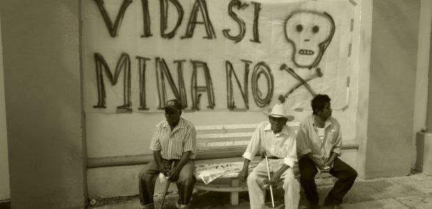 A Presentacion del Programa Cancion Asi somos ac del Grupo Blandas y Tlayudas B Declaración final del Foro contra la mineria en Zacualpan Colima Mexico...