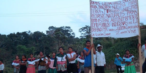 Chiapas, México. 10 de junio. “El comisariado ejidal oficialista Alejandro Moreno Gómez, está organizando una asamblea ilegal para juntar firmas para simular que la asamblea...