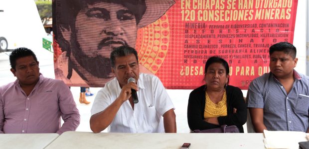 FUENTE: Otros Mundos Chiapas Este jueves 27 de noviembre de 2014, se cumplieron cinco años desde el asesinato del activista antiminero chiapaneco Mariano Abarca Roblero,...
