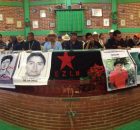 Tejemedios La Otra Jovel, Chiapas, Territorio Rebelde, 2 de enero de 2015.- Madres y padres de familia de los estudiantes de Ayotzinapa desaparecidos y asesinados...