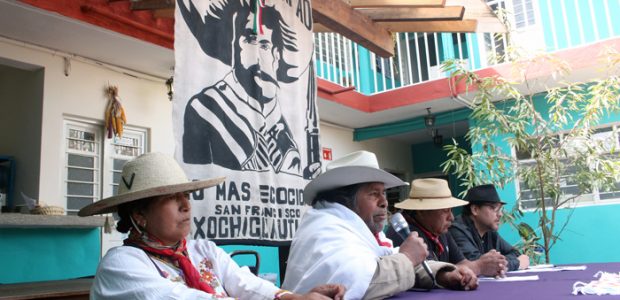 En conferencia de prensa, autoridades de la comunidad ñatho de San Francisco Xochicuautla (Estado de México) y miembrxs del Frente de Pueblos Indígenas en Defena...