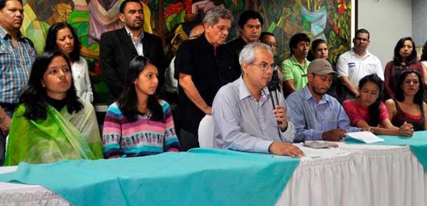 Conferencia de prensa Irregularidades en el proceso de retención de Gustavo Castro en Honduras Tegucigalpa, Honduras, el 10 de marzo de 2016 Nuevamente agradecemos las muestras...