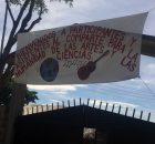 Las  bases de apoyo del EZLN de los diferentes municipios autónomos de la zona compartieron a través de obras de teatro, poemas, canciones, bailables y...