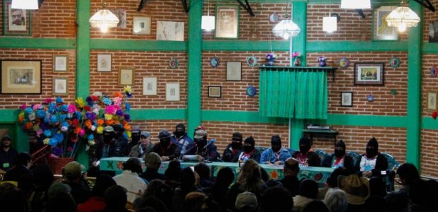 Escucha los audios de las intervenciones por parte de la Comisión Sexta del EZLN Sucomandante Insurgente Galeano – Primera Intervención Sucomandante Insurgente Moisés Sucomandante Insurgente...